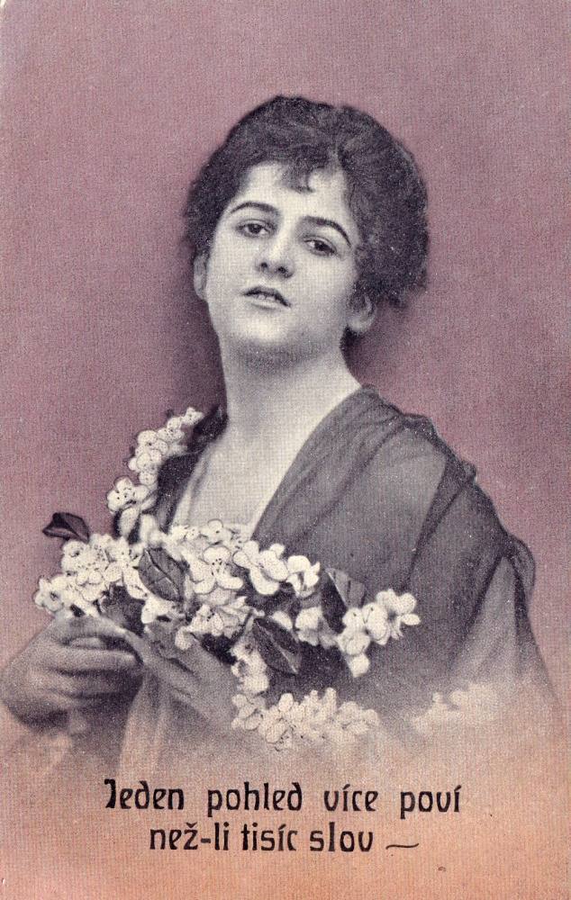 Žena s květinami