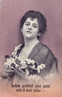 Žena s květinami